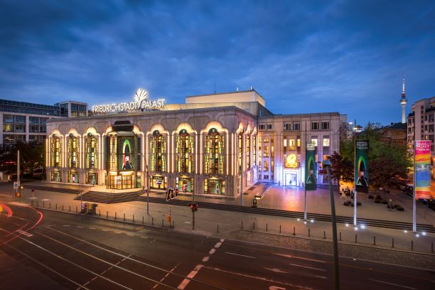 Friedrichstadt-Palast photo Bernd Brundert.jpg